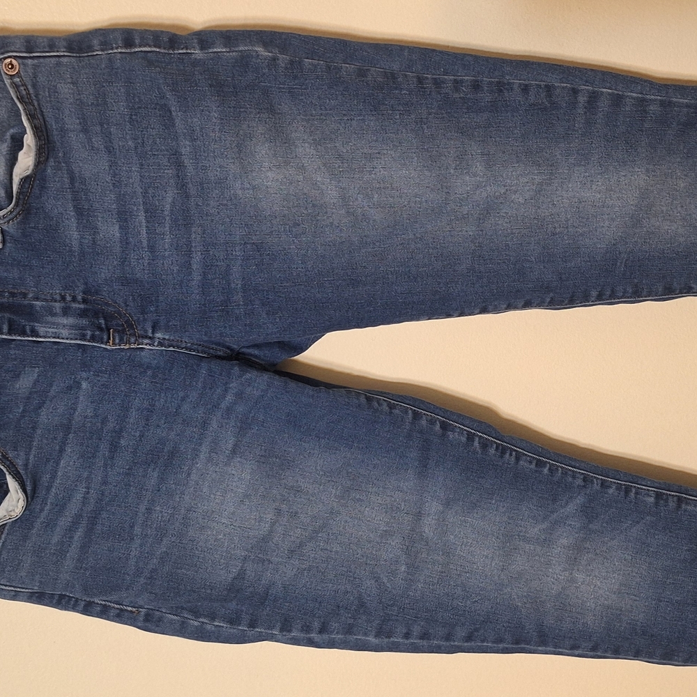 Lucky Brand Light Wash Denim Jeans